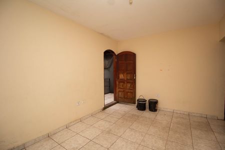 Casa à venda com 120m², 2 quartos e 1 vagaSala/Cozinha
