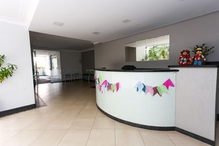 Apartamento à venda com 69m², 2 quartos e 1 vaga Apartamento à venda com 69m², 2 quartos e 1 vagaHall de entrada