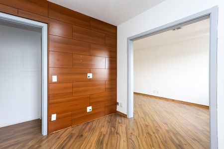Apartamento à venda com 69m², 2 quartos e 1 vaga Apartamento à venda com 69m², 2 quartos e 1 vagaSala de TV