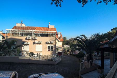 Casa de condomínio à venda com 220m², 4 quartos e 3 vagas Casa de condomínio à venda com 220m², 4 quartos e 3 vagasVista do solário
