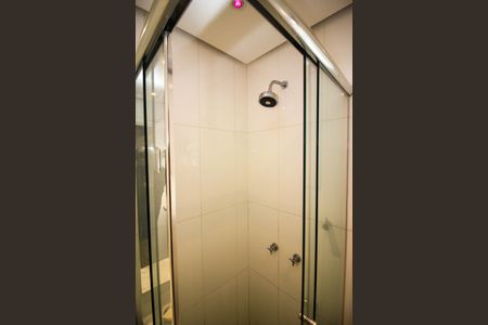 Casa de condomínio à venda com 220m², 4 quartos e 3 vagas Casa de condomínio à venda com 220m², 4 quartos e 3 vagasBanheiro da Suíte 3