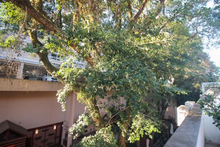 Casa de condomínio à venda com 220m², 4 quartos e 3 vagas Casa de condomínio à venda com 220m², 4 quartos e 3 vagasVista doTerraço