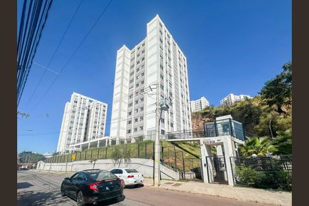 Apartamento à venda com 47m², 2 quartos e 1 vagaFachada