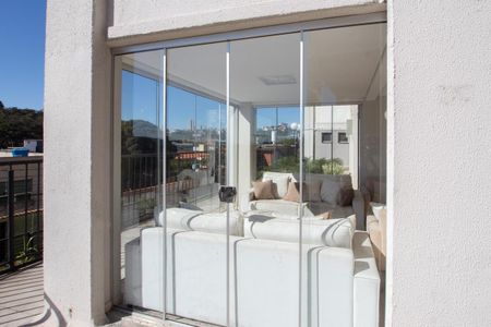 Apartamento à venda com 47m², 2 quartos e 1 vagaÁrea comum 