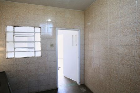 Casa para alugar com 30m², 1 quarto e sem vagaCozinha e Área de Serviço