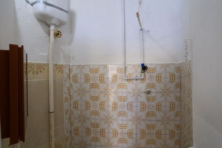 Banheiro de casa para alugar com 1 quarto, 30m² em Santa Cruz, Belo Horizonte