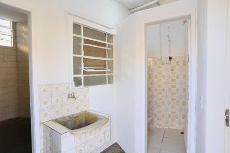 Casa para alugar com 30m², 1 quarto e sem vagaCozinha e Área de Serviço