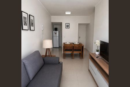 Sala de kitnet/studio para alugar com 1 quarto, 45m² em Jacarepaguá, Rio de Janeiro