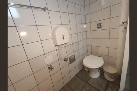 Casa para alugar com 150m², 5 quartos e 3 vagasBanheiro