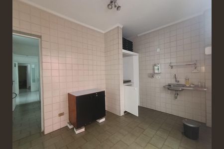 Casa para alugar com 150m², 5 quartos e 3 vagasÁrea de Serviço