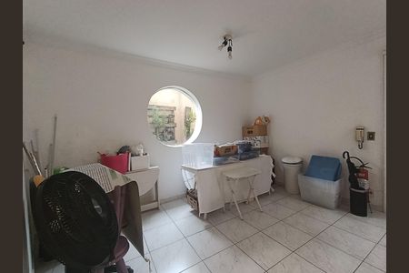 Casa para alugar com 150m², 5 quartos e 3 vagasSala 1