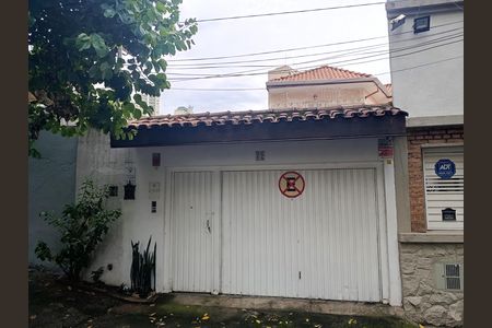 Casa para alugar com 150m², 5 quartos e 3 vagasFachada