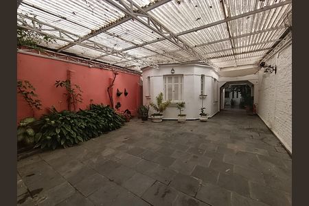 Casa para alugar com 150m², 5 quartos e 3 vagasQuintal