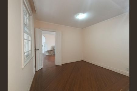 Casa para alugar com 150m², 5 quartos e 3 vagasSuíte
