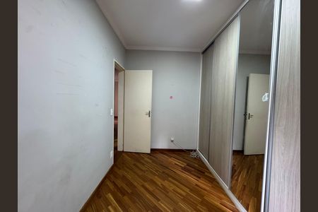 Quarto 1 de apartamento para alugar com 3 quartos, 72m² em Piratininga, Osasco