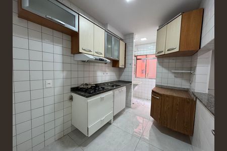 Apartamento à venda com 72m², 3 quartos e 2 vagas Apartamento à venda com 72m², 3 quartos e 2 vagasCozinha
