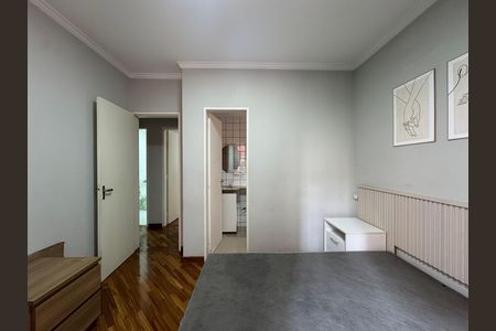 Apartamento à venda com 72m², 3 quartos e 2 vagas Apartamento à venda com 72m², 3 quartos e 2 vagasSuíte