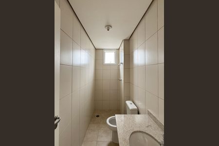 Apartamento à venda com 83m², 3 quartos e 2 vagasBanheiro Social