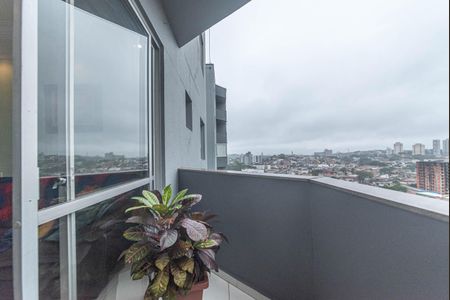 Apartamento à venda com 55m², 2 quartos e 1 vaga Apartamento à venda com 55m², 2 quartos e 1 vagaVaranda