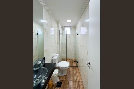 Apartamento à venda com 83m², 3 quartos e 2 vagasBanheiro Social