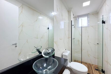 Apartamento à venda com 83m², 3 quartos e 2 vagasBanheiro Social