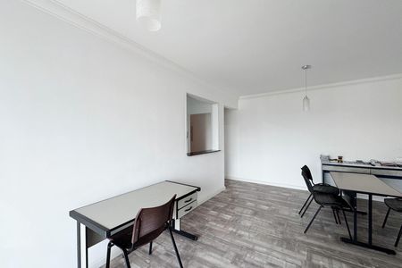 Apartamento à venda com 83m², 3 quartos e 2 vagasSala