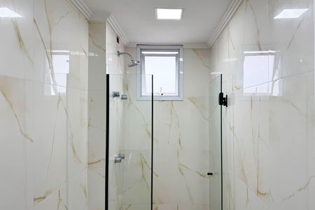 Apartamento à venda com 83m², 3 quartos e 2 vagasBanheiro Social