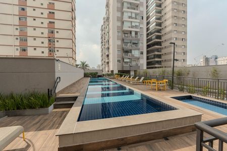 Studio para alugar com 20m², 1 quarto e sem vaga Studio para alugar com 20m², 1 quarto e sem vagaÁrea comum - Piscina