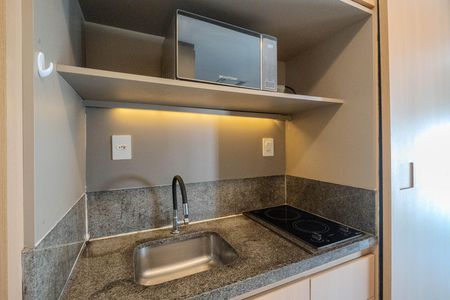 Cozinha de kitnet/studio para alugar com 1 quarto, 20m² em Bela Vista, São Paulo
