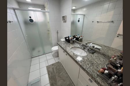 Banheiro da Suíte 3 de apartamento à venda com 3 quartos, 118m² em Jardim Lar Sao Paulo, São Paulo