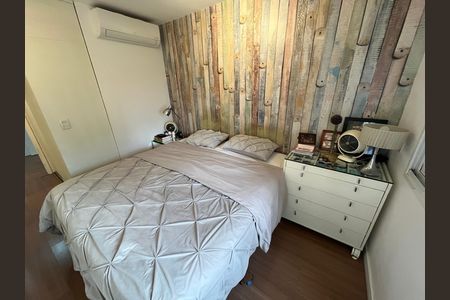 Apartamento à venda com 118m², 3 quartos e 2 vagas Apartamento à venda com 118m², 3 quartos e 2 vagasSuíte 3