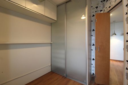 Quarto de apartamento à venda com 1 quarto, 28m² em Planalto Paulista, São Paulo