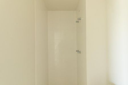 Apartamento à venda com 31m², 1 quarto e 1 vaga Apartamento à venda com 31m², 1 quarto e 1 vagaBanheiro da Suite