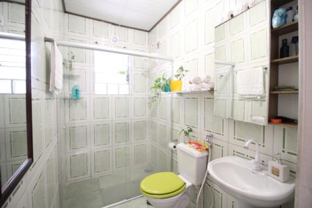 Casa à venda com 168m², 2 quartos e 1 vagaBanheiro