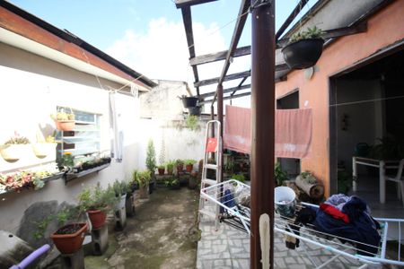 Casa à venda com 168m², 2 quartos e 1 vagaQuintal