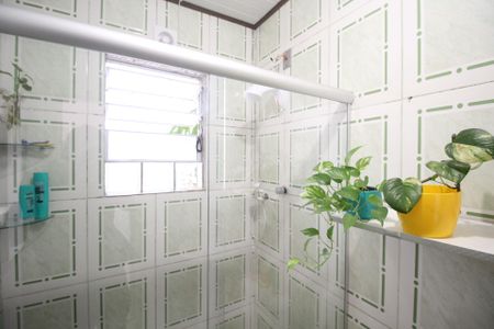Casa à venda com 168m², 2 quartos e 1 vagaBanheiro