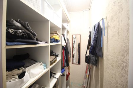 Casa à venda com 168m², 2 quartos e 1 vagaCloset