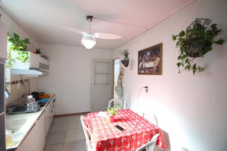 Casa à venda com 168m², 2 quartos e 1 vagaCozinha