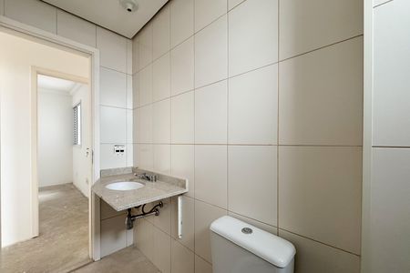 Apartamento à venda com 83m², 3 quartos e 2 vagasBanheiro Social