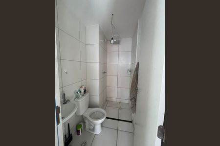 Banheiro de apartamento à venda com 2 quartos, 68m² em Taquara, Rio de Janeiro