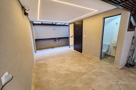 Casa de Condomínio para alugar com 2 quartos, 93m² em Guilhermina, Praia Grande
