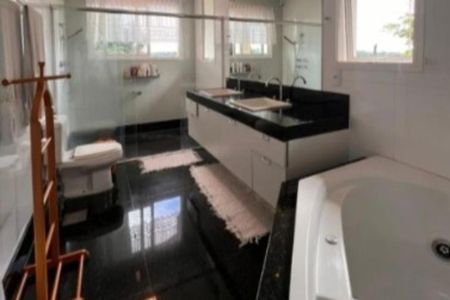 Casa para alugar com 360m², 5 quartos e 4 vagas Casa para alugar com 360m², 5 quartos e 4 vagasFoto 11