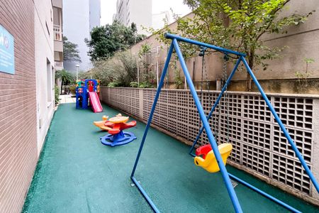 Apartamento para alugar com 76m², 2 quartos e 1 vagaPlayground