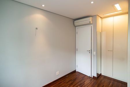 Apartamento para alugar com 76m², 2 quartos e 1 vagaQuarto 2 - Suíte