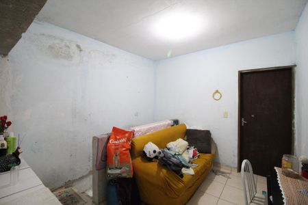 Casa à venda com 140m², 2 quartos e 1 vagaSala