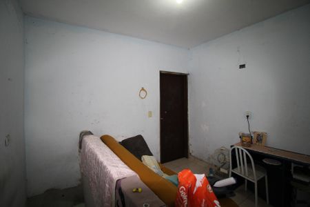 Casa à venda com 140m², 2 quartos e 1 vagaSala