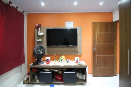 Casa à venda com 140m², 2 quartos e 1 vagaCasa 02