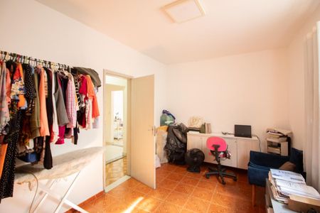 Casa à venda com 360m², 4 quartos e 3 vagas Casa à venda com 360m², 4 quartos e 3 vagasCasa 1 - Quarto 1