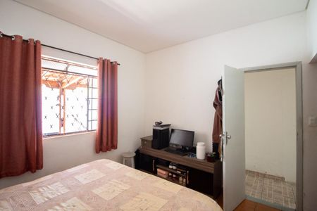 Casa à venda com 360m², 4 quartos e 3 vagas Casa à venda com 360m², 4 quartos e 3 vagasCasa 1 - Suíte