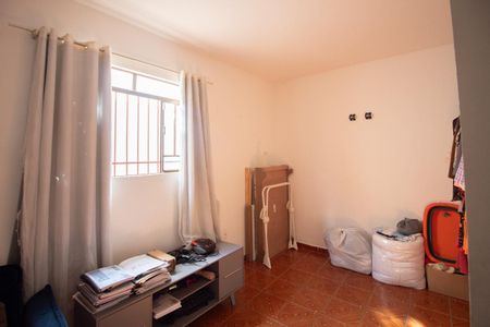 Casa à venda com 360m², 4 quartos e 3 vagas Casa à venda com 360m², 4 quartos e 3 vagasCasa 1 - Quarto 1